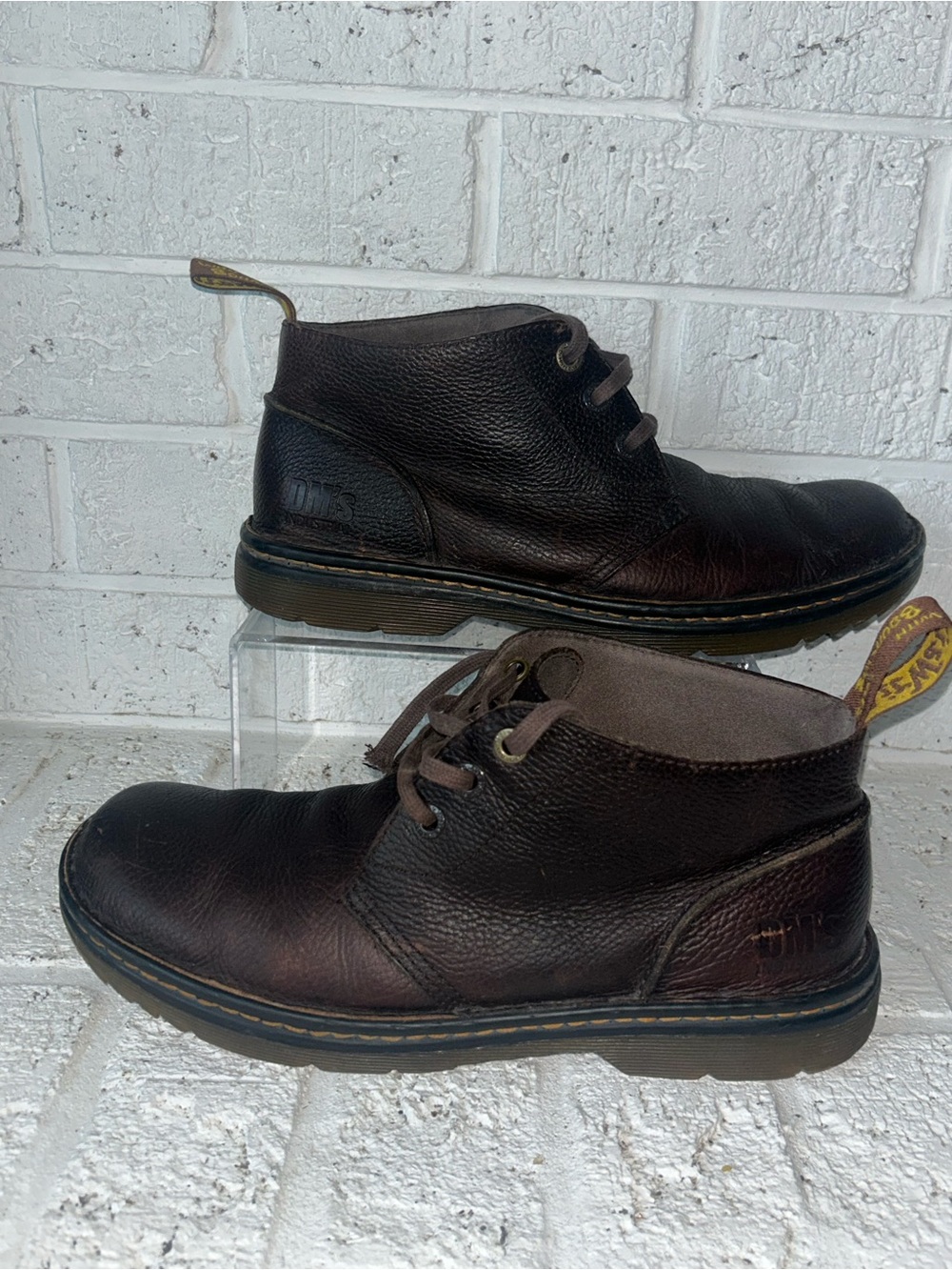 Dr Martens Sussex Men’s Size 11 Chukka Boots Brown Leather Shoes Docs